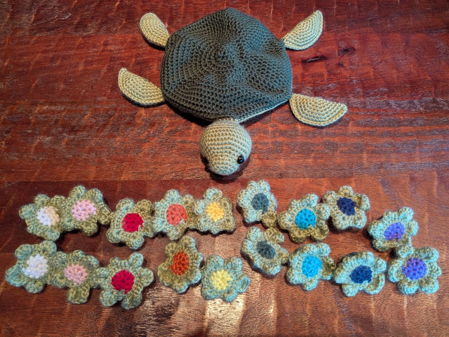 Mama Turtle Pouch with Baby Turtle Matching Game